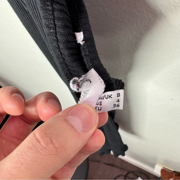 Princess Polly Women’s Black Ribbed Halter Collared Half Button Dress Size 4 - Picture 2 of 3